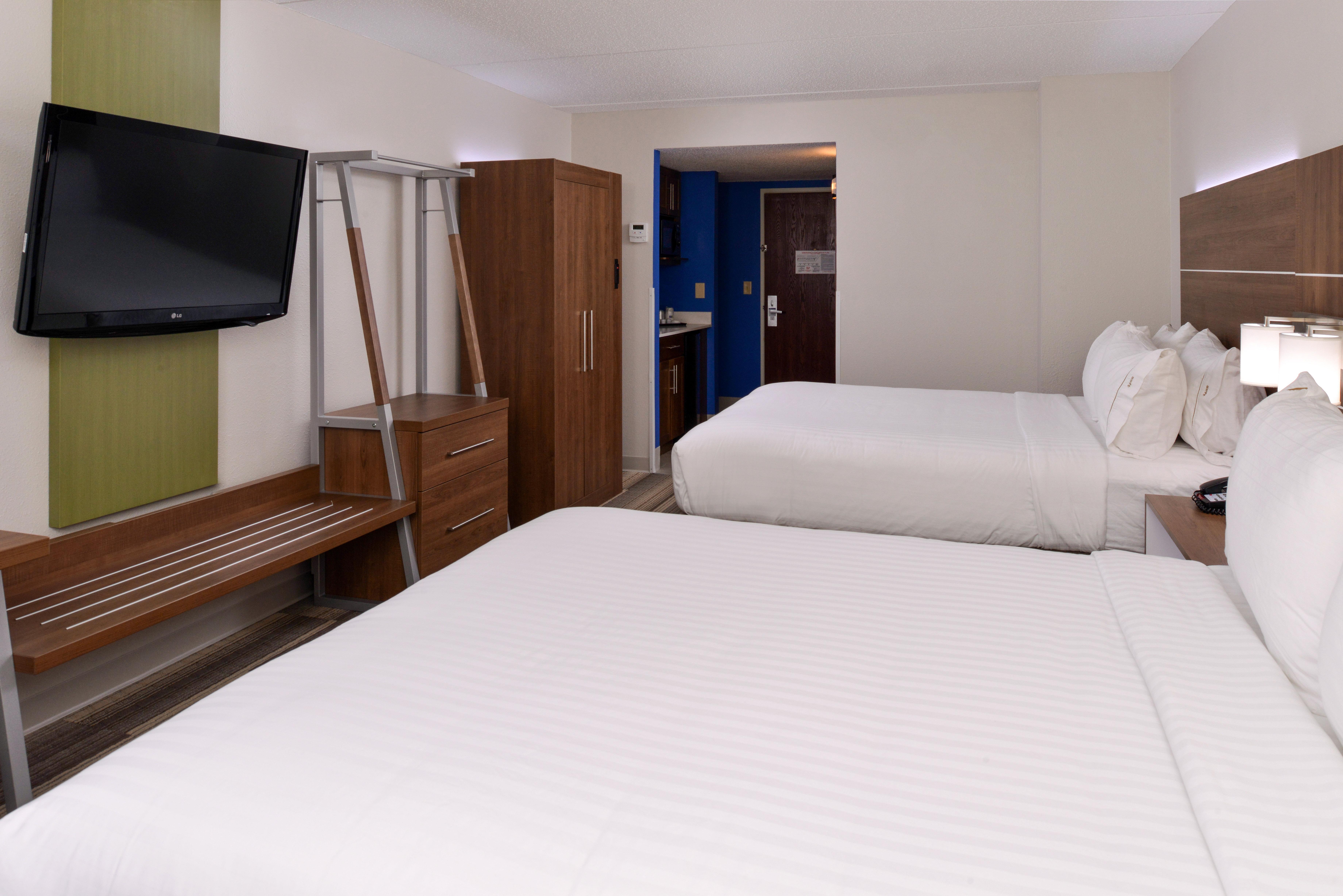 Holiday Inn Express & Suites Raleigh Ne - Medical Ctr Area By Ihg Extérieur photo