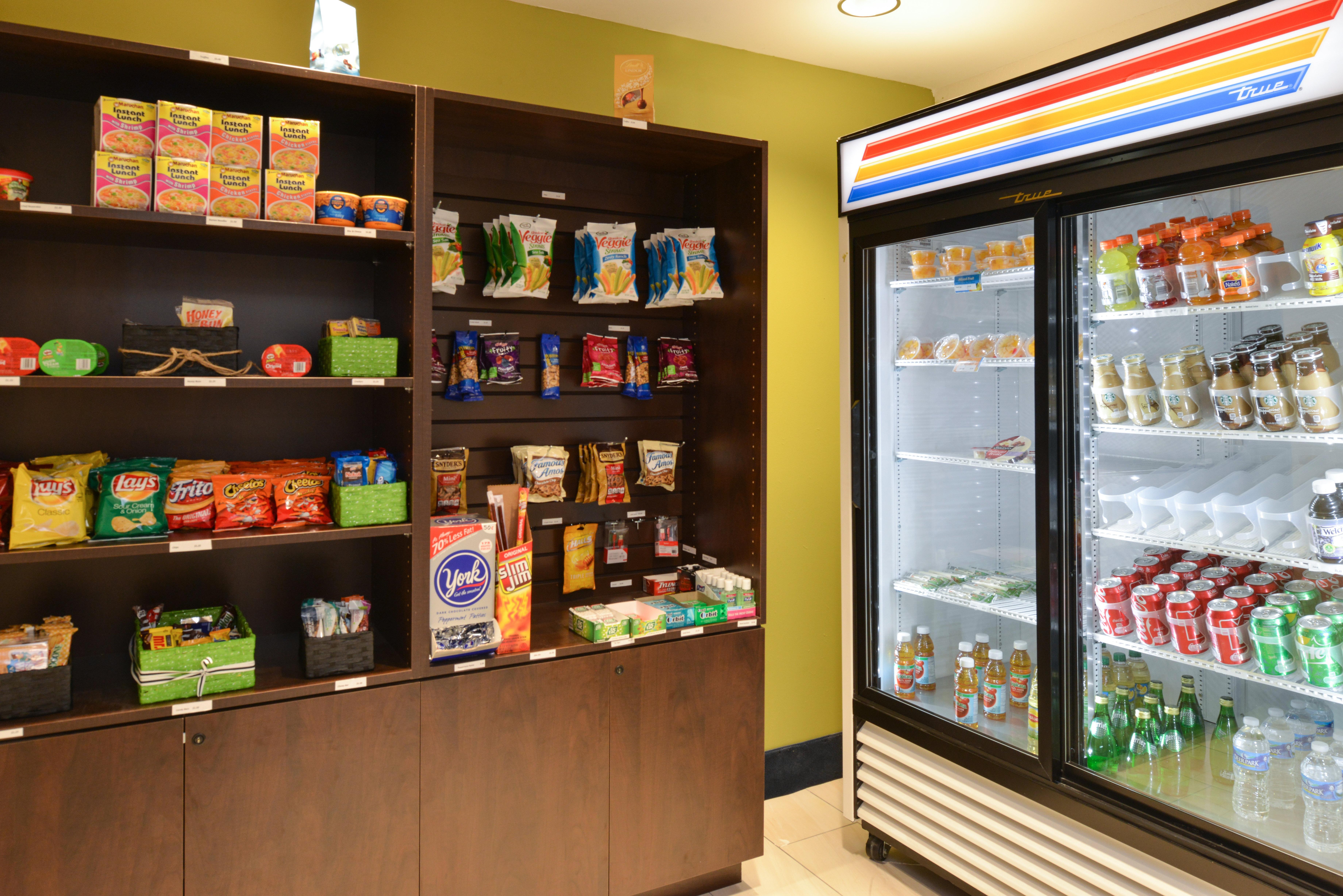 Holiday Inn Express & Suites Raleigh Ne - Medical Ctr Area By Ihg Extérieur photo